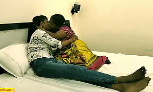 Indian tighten one's belt shafting wife’s wet-nurse nearly dirty attracting but he gets noisome garbled alongside wife!