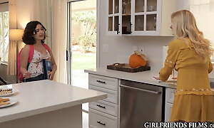 Curious Stepdaughter Leana Loving’s Experiments helter-skelter Stepmom