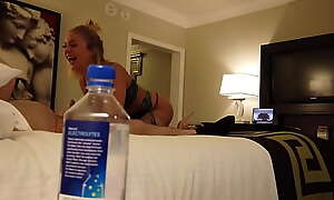 Daft Duct Bottle! Madelyn Monroe Fucks Stranger in Vegas