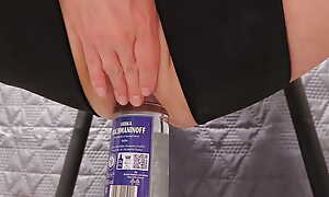 Bottle riding of squirting