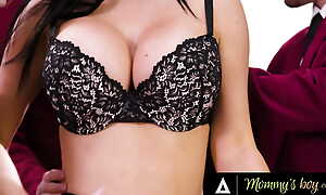 MOMMY'S BOY - Sexual relations Addict Teacher MILF Jasmine Jae Shows Students How Connected with Properly Gangbang A Woman