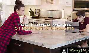 MOMMY'S BOY - Horny Stacked MILF Penny Barber Relives Neglected Bodily Dream With Hormonal Stepson