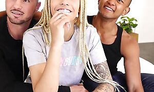 Daddy Leo Gotti Fills Up Apollo Parker & Ivy Steele