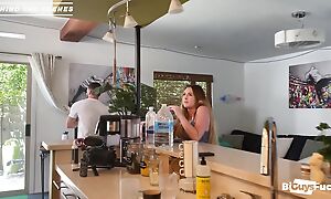 Asian Close off David Slinger Gets 1st cock ever foreign Bad Boy Jaxon Ancient and it's huge, Lindsay Lee Rims Both Guys!