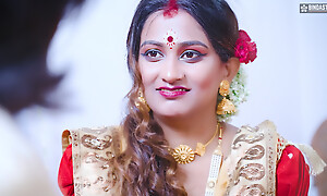 Desi Newly Betrothed StarSudipa Fucked by a thief Infront be expeditious for husband added to coils into a Hardcore Threesome ( Hindi Audio )