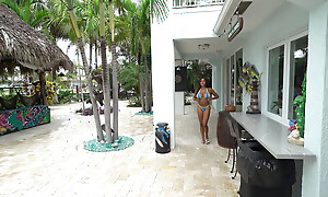 Your Thick Ex Girlfriend Lets You Fuck Her Tight Asshole By The Pool- Leo Valentino